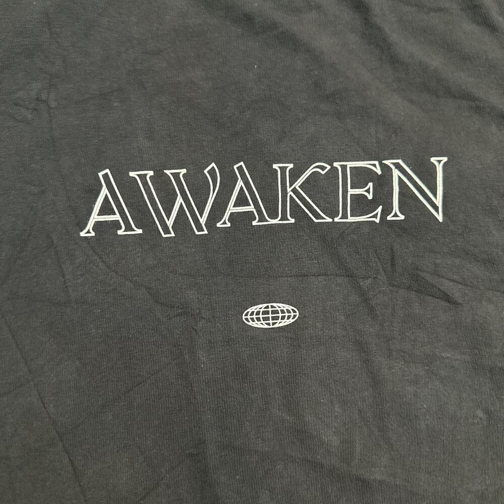Awaken ‘Praise Honor Glory Power Forever And Ever’ Tee - Picture 2 of 5